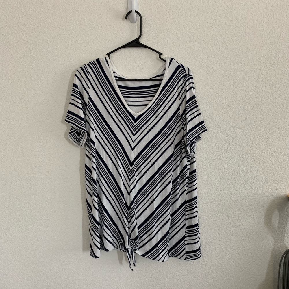 Tee